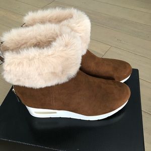 DKNY booties